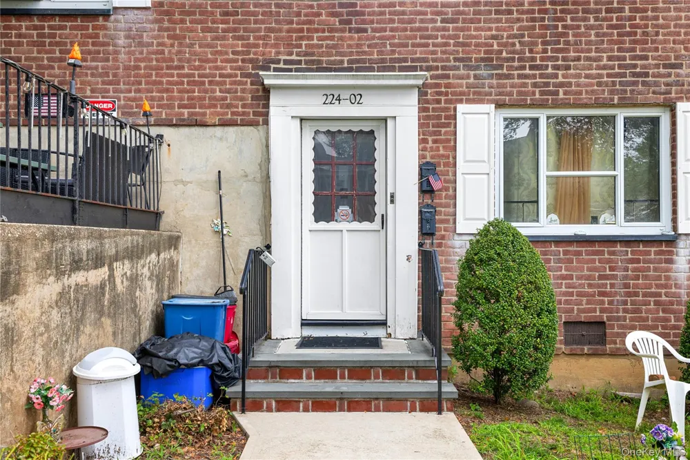 224-02 Stronghurst Avenue #208 Queens Village, NY 11427