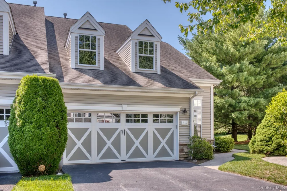 216 Sonata Court Eastport, NY 11941