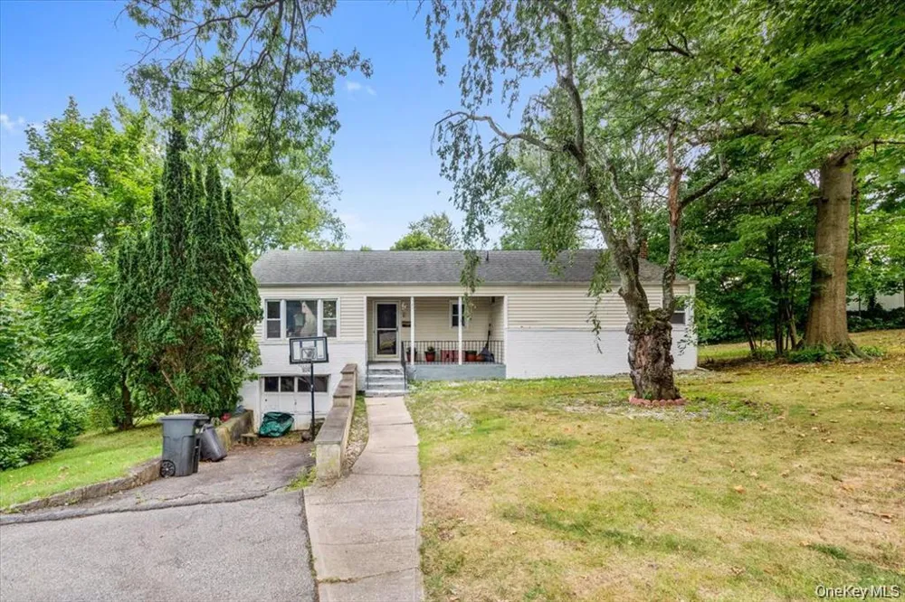 101 Cresthill Road Yonkers, NY 10710