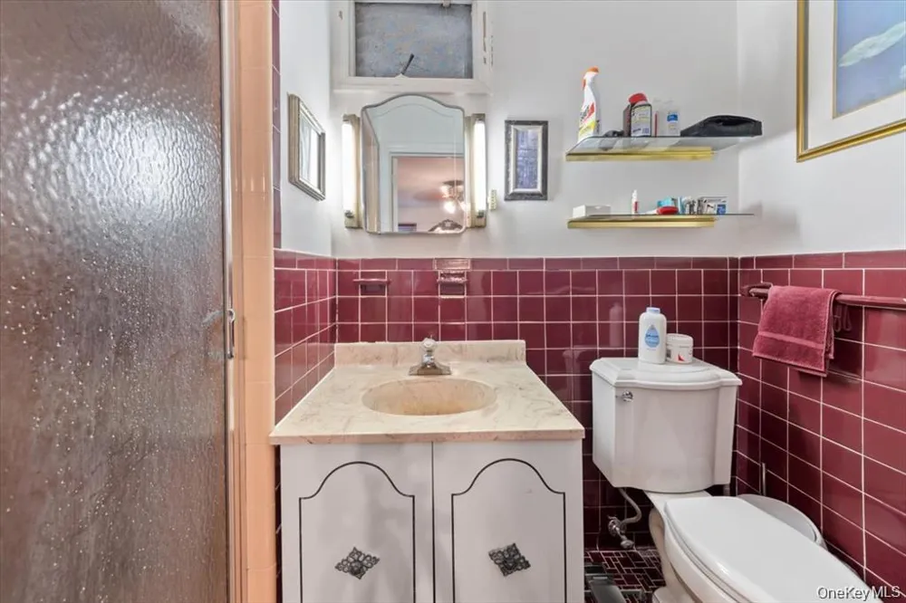 101 Cresthill Road Yonkers, NY 10710