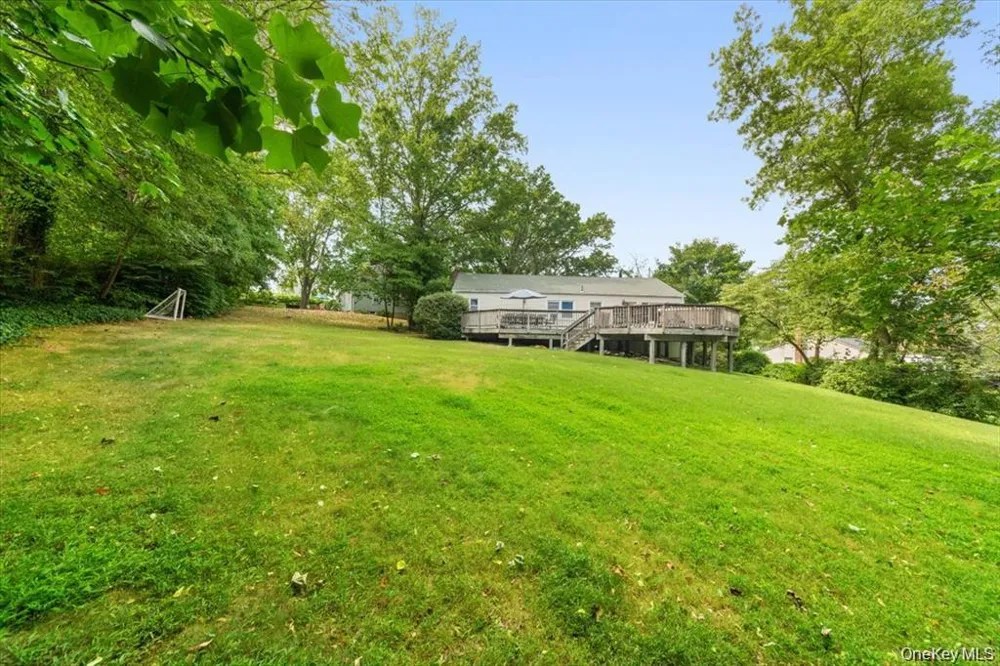 101 Cresthill Road Yonkers, NY 10710