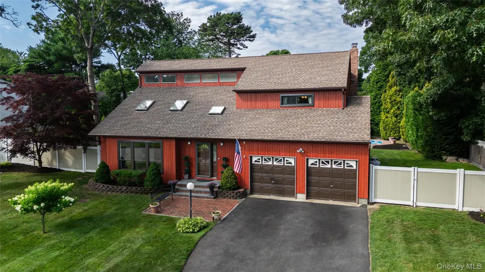 20 Debragga Avenue East Moriches, NY 11940