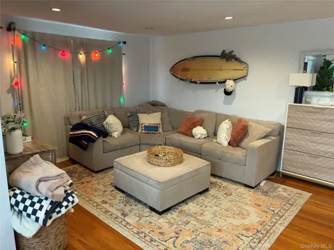 375 W Fulton Street