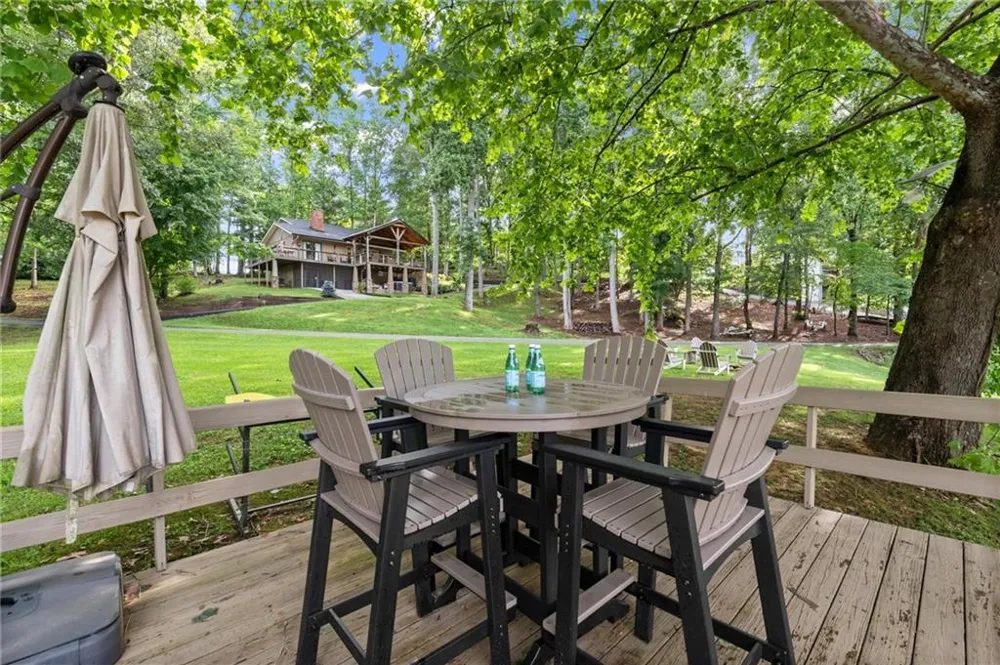3755 Woods Creek Drive Young Harris, GA 30582