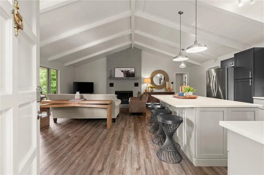 3755 Woods Creek Drive Young Harris, GA 30582