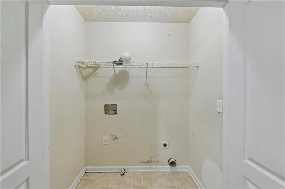 5326 Langston Road Norcross, GA 30071