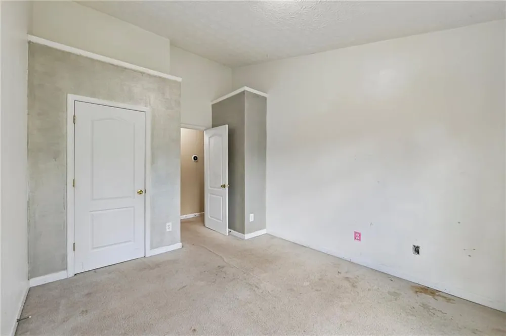 5326 Langston Road Norcross, GA 30071