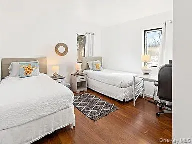 8 School Street Hampton Bays, NY 11946