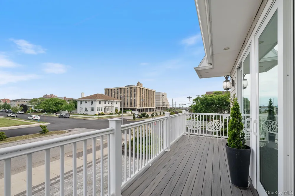 157 Washington Boulevard Long Beach, NY 11561