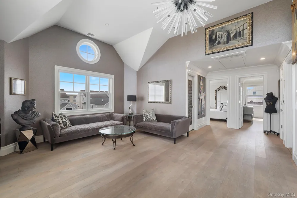 157 Washington Boulevard Long Beach, NY 11561