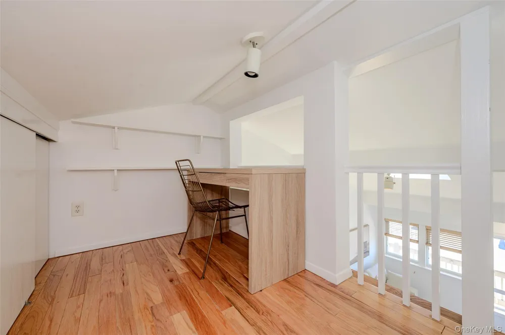 979 Oceanfront #11 Long Beach, NY 11561