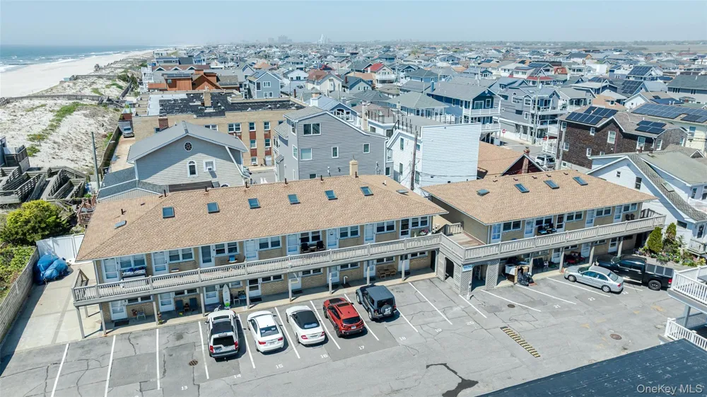 979 Oceanfront #11 Long Beach, NY 11561
