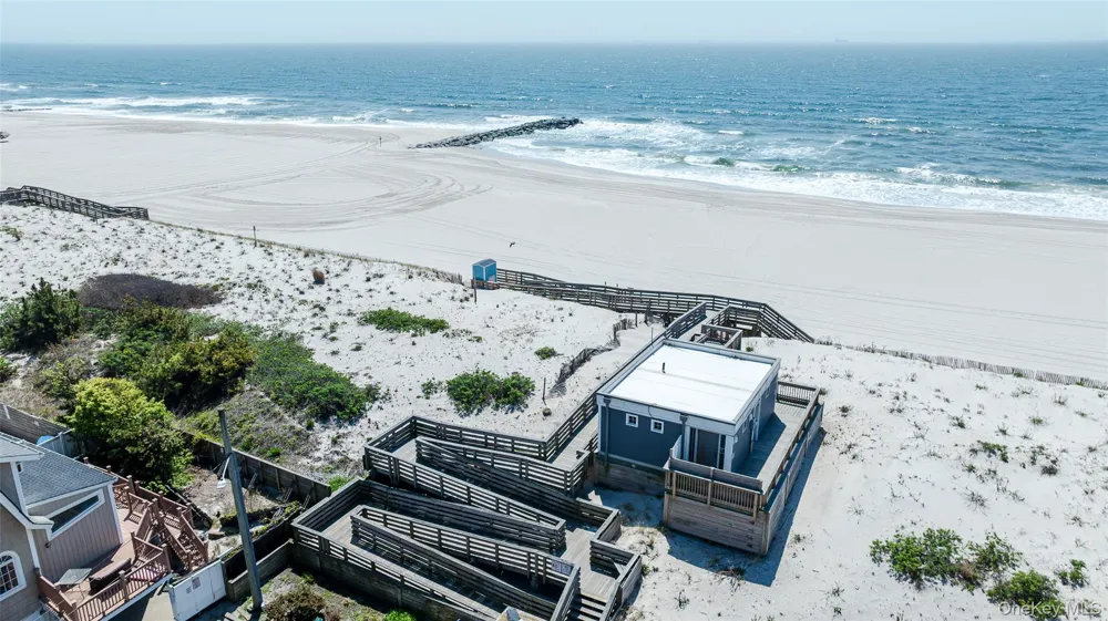 979 Oceanfront #11 Long Beach, NY 11561