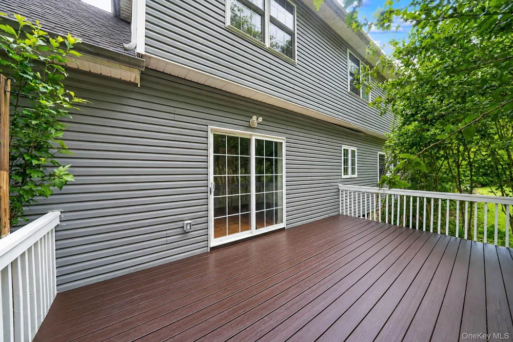 642 County Route 12 New Hampton, NY 10958