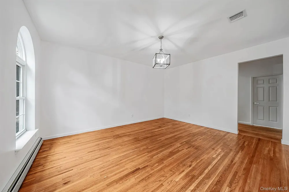 642 County Route 12 New Hampton, NY 10958