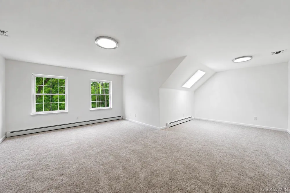 642 County Route 12 New Hampton, NY 10958