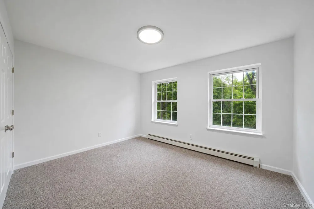 642 County Route 12 New Hampton, NY 10958