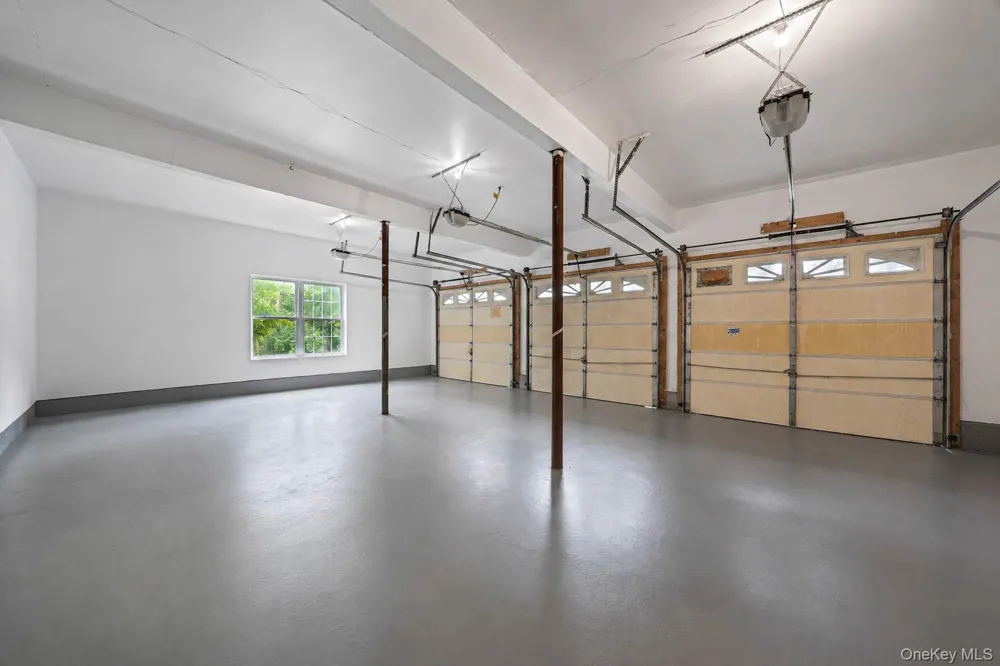 642 County Route 12 New Hampton, NY 10958