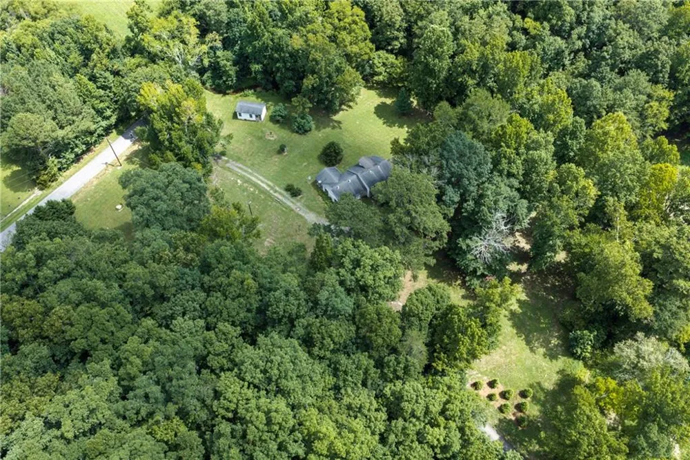 435 Hampton Road Cedartown, GA 30125