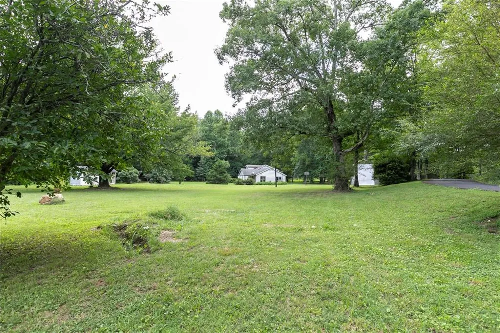 435 Hampton Road Cedartown, GA 30125