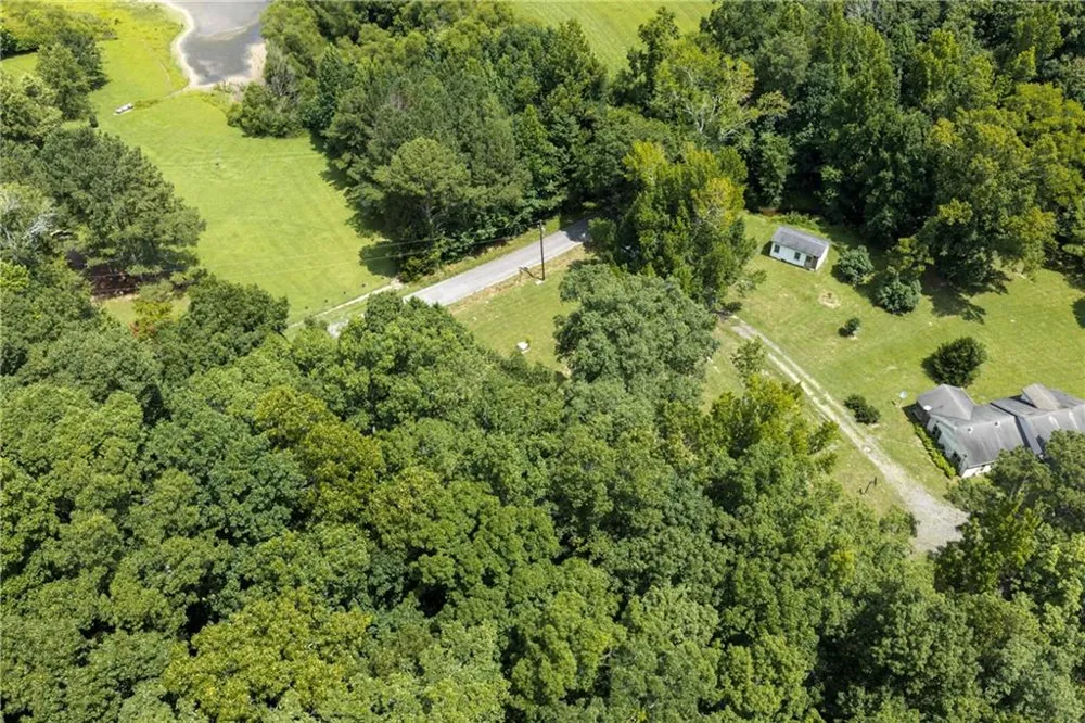 435 Hampton Road Cedartown, GA 30125