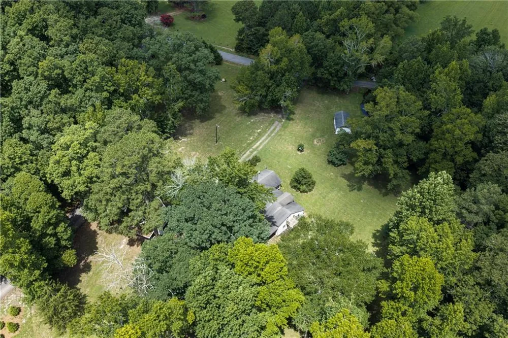 435 Hampton Road Cedartown, GA 30125