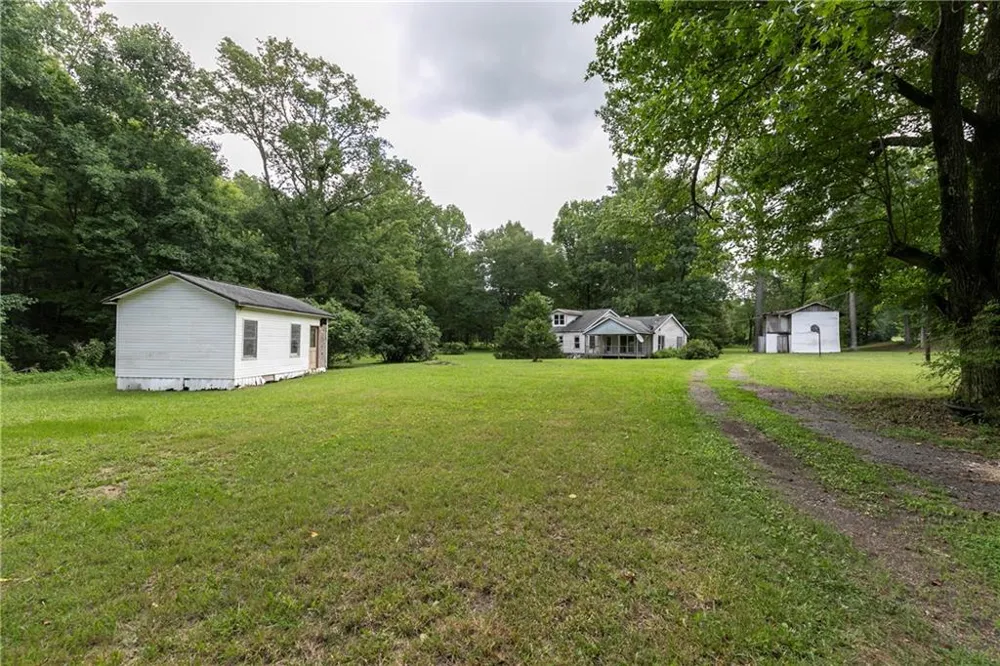 435 Hampton Road Cedartown, GA 30125