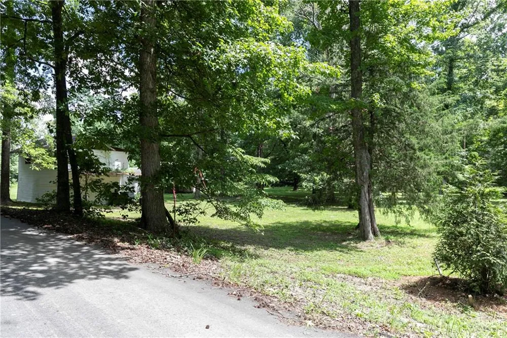 435 Hampton Road Cedartown, GA 30125