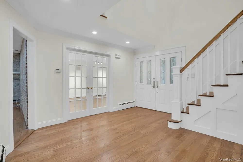 48 Colby Drive Dix Hills, NY 11746