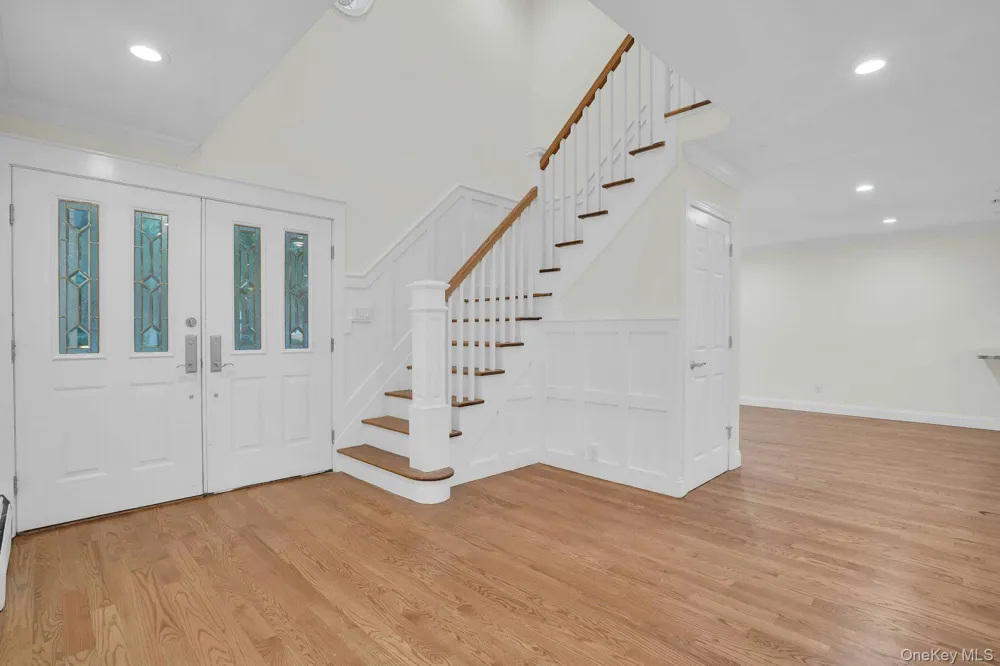 48 Colby Drive Dix Hills, NY 11746