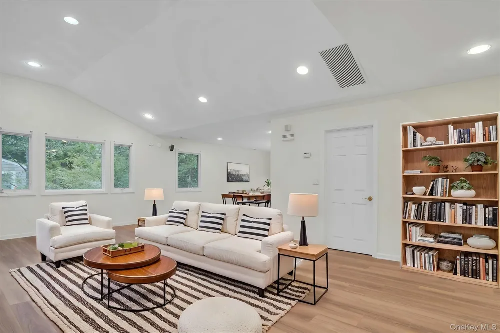 48 Colby Drive Dix Hills, NY 11746