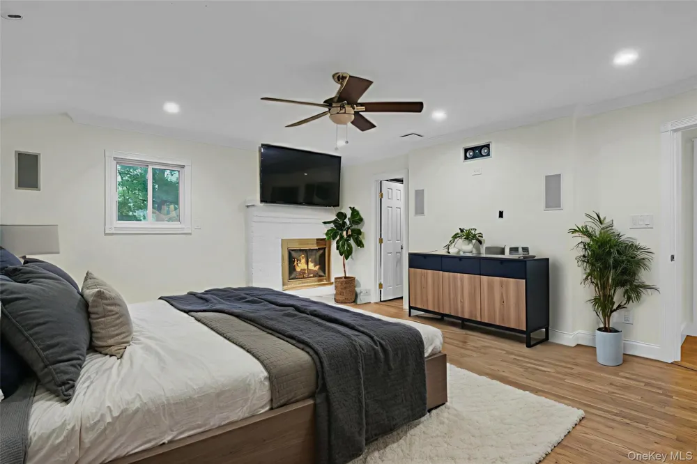 48 Colby Drive Dix Hills, NY 11746