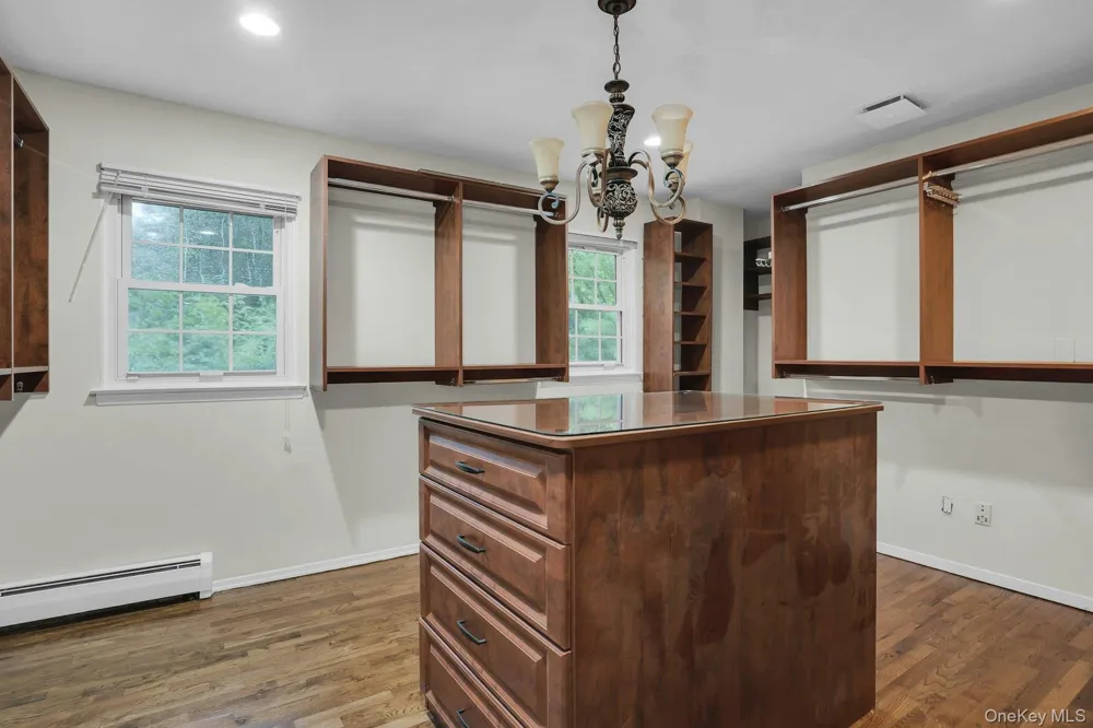 48 Colby Drive Dix Hills, NY 11746