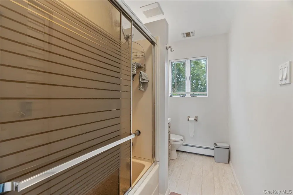 117 Gordon Place Freeport, NY 11520