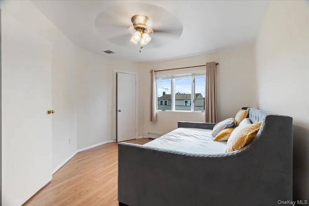 117 Gordon Place Freeport, NY 11520