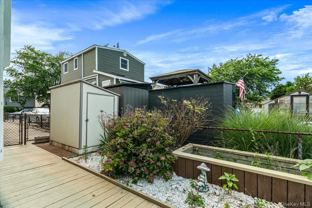 117 Gordon Place Freeport, NY 11520