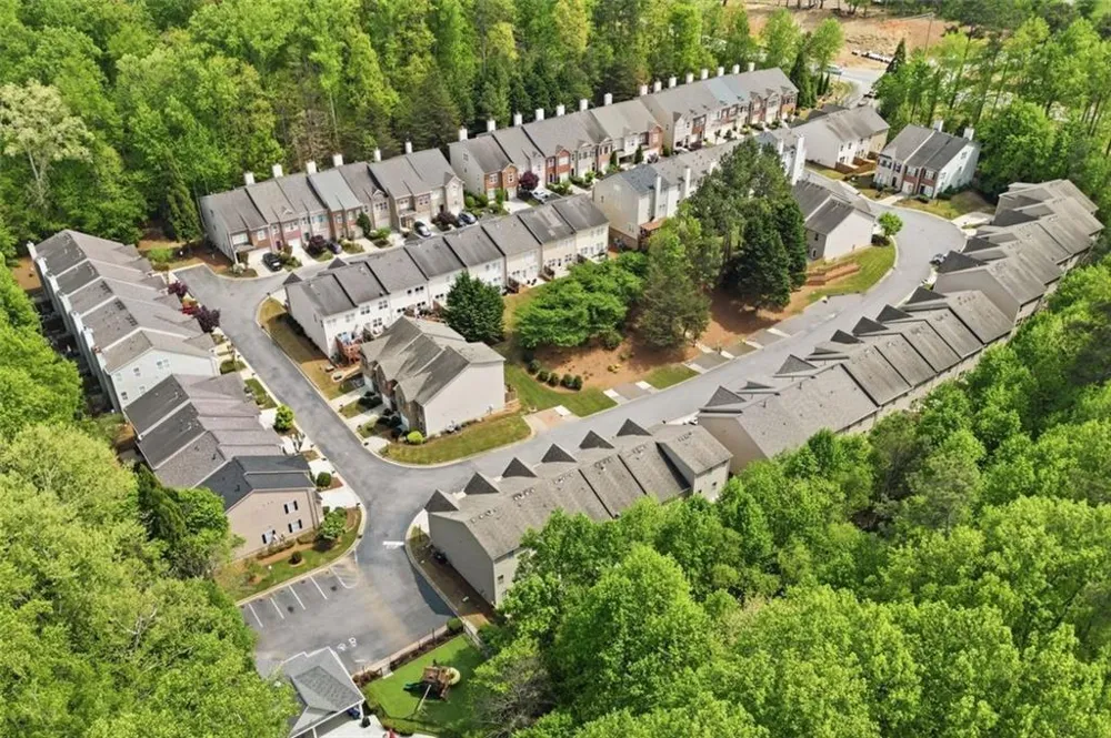 1114 Firethorne Pass Cumming, GA 30040