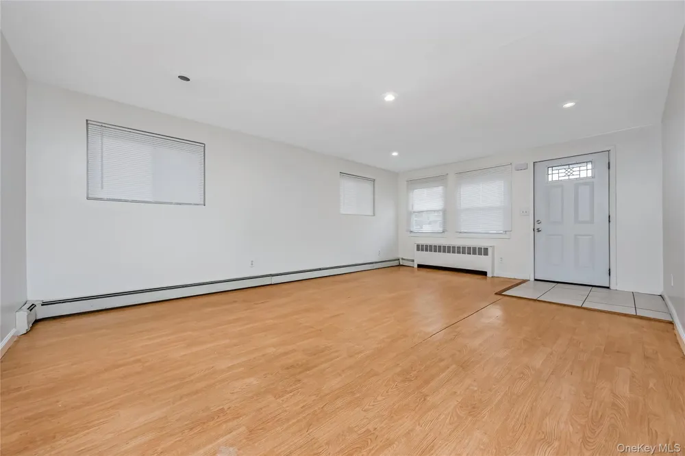 20 Buchanan Avenue Wheatley Heights, NY 11798