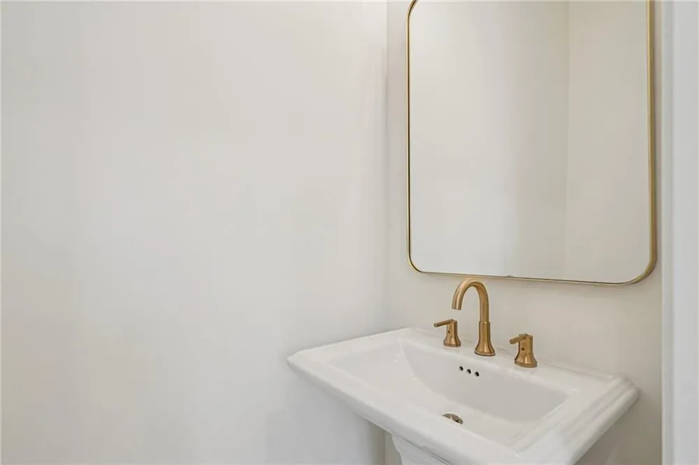 901 Shire Elm Street #22 Johns Creek, GA 30022