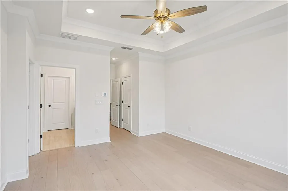901 Shire Elm Street #22 Johns Creek, GA 30022