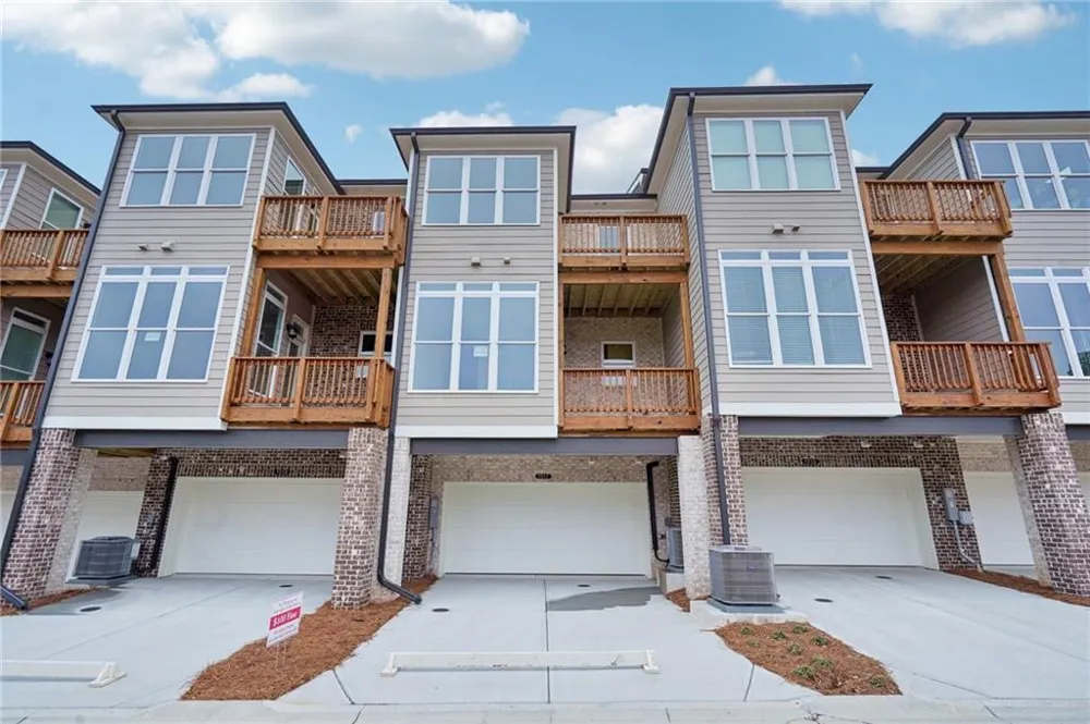 901 Shire Elm Street #22 Johns Creek, GA 30022