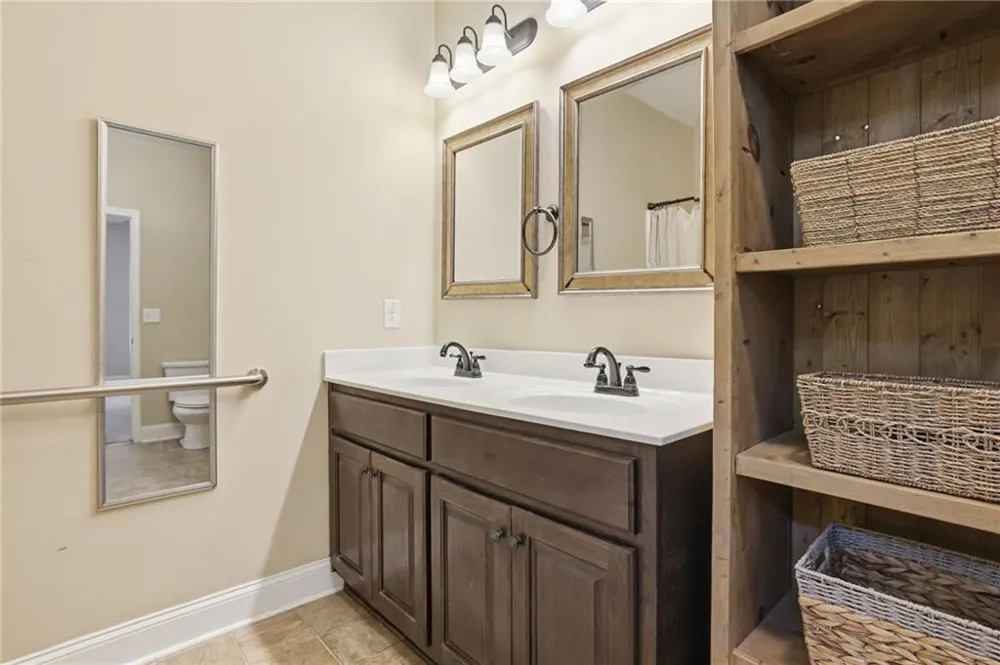 16 Allatoona Woods Trail SE Acworth, GA 30102