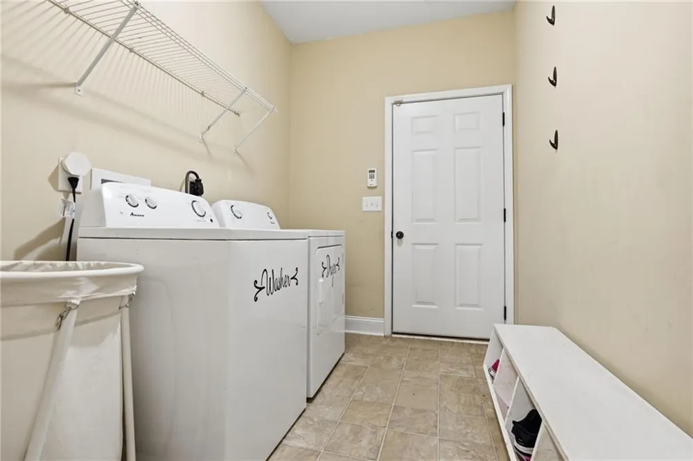 16 Allatoona Woods Trail SE Acworth, GA 30102