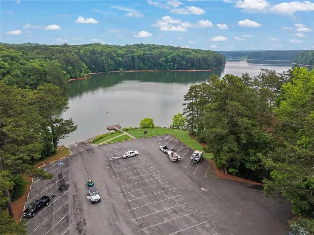 16 Allatoona Woods Trail SE Acworth, GA 30102