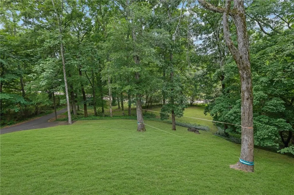 16 Allatoona Woods Trail SE Acworth, GA 30102