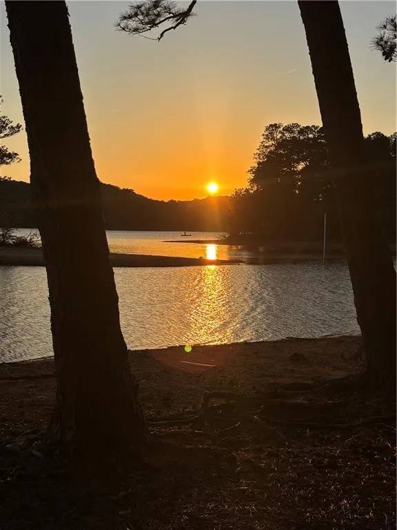 16 Allatoona Woods Trail SE Acworth, GA 30102