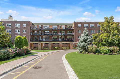 32 Pearsall Avenue #3F