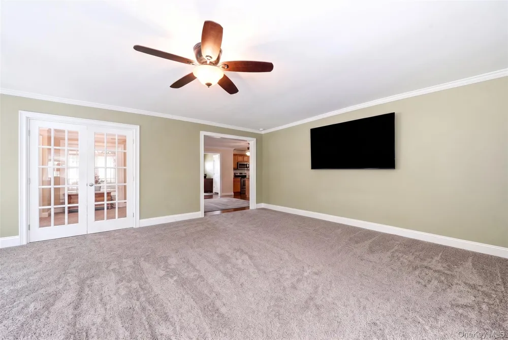 414 Potter Boulevard Brightwaters, NY 11718