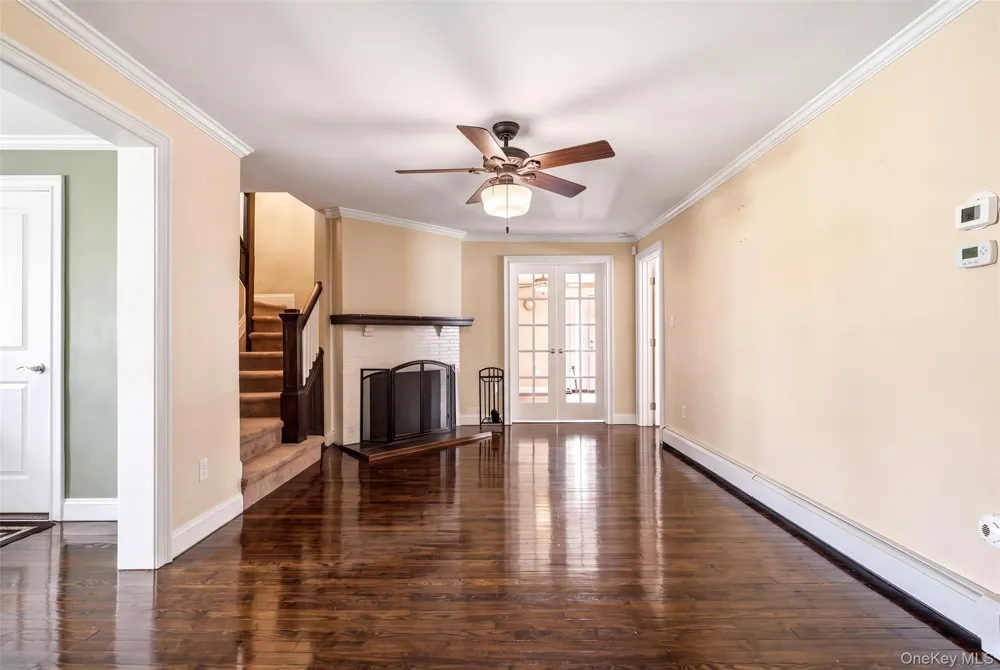 414 Potter Boulevard Brightwaters, NY 11718