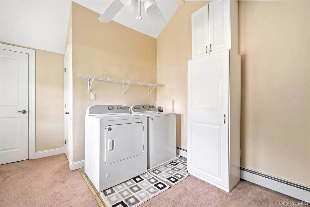 414 Potter Boulevard Brightwaters, NY 11718